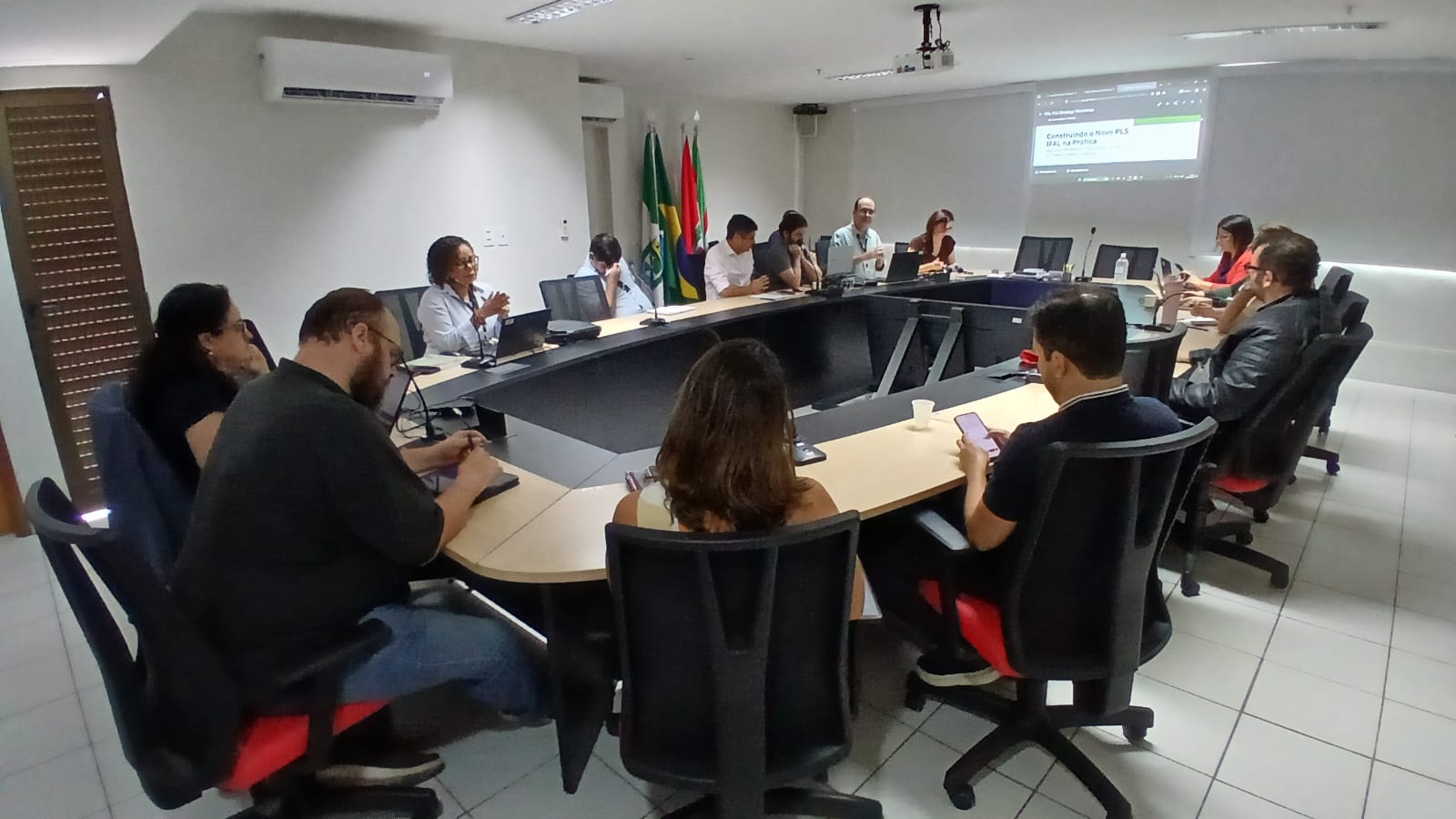 Comissão de Sustentabilidade do Ifal realiza oficina prática para alinhar o novo Plano de Logística Sustentável (PLS) 2027-2029.jpg