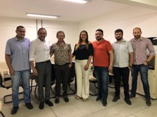 Reitor Carlos Guedes acompanhou a visita na sexta-feira, 28