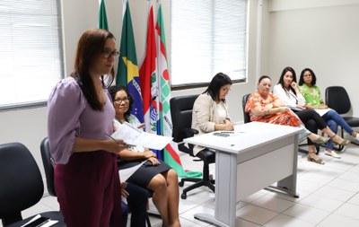 A pró-reitora de Desenvolvimento Institucional, Carolina Mendonça, formou a mesa formada por mulheres, entre homólogas, representantes das equipes sistêmicas, além de diretoras de unidades.JPG