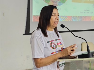 A coordenadora da modalidade EJA no Ifal, Fátima Amorim, reforçou que estudntes tem acesso ao curso médio integrado esão inseridos em projetos de pesquisa e extensão.jpg