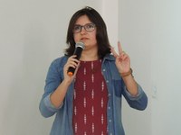 Jornalista Acássia Deliê