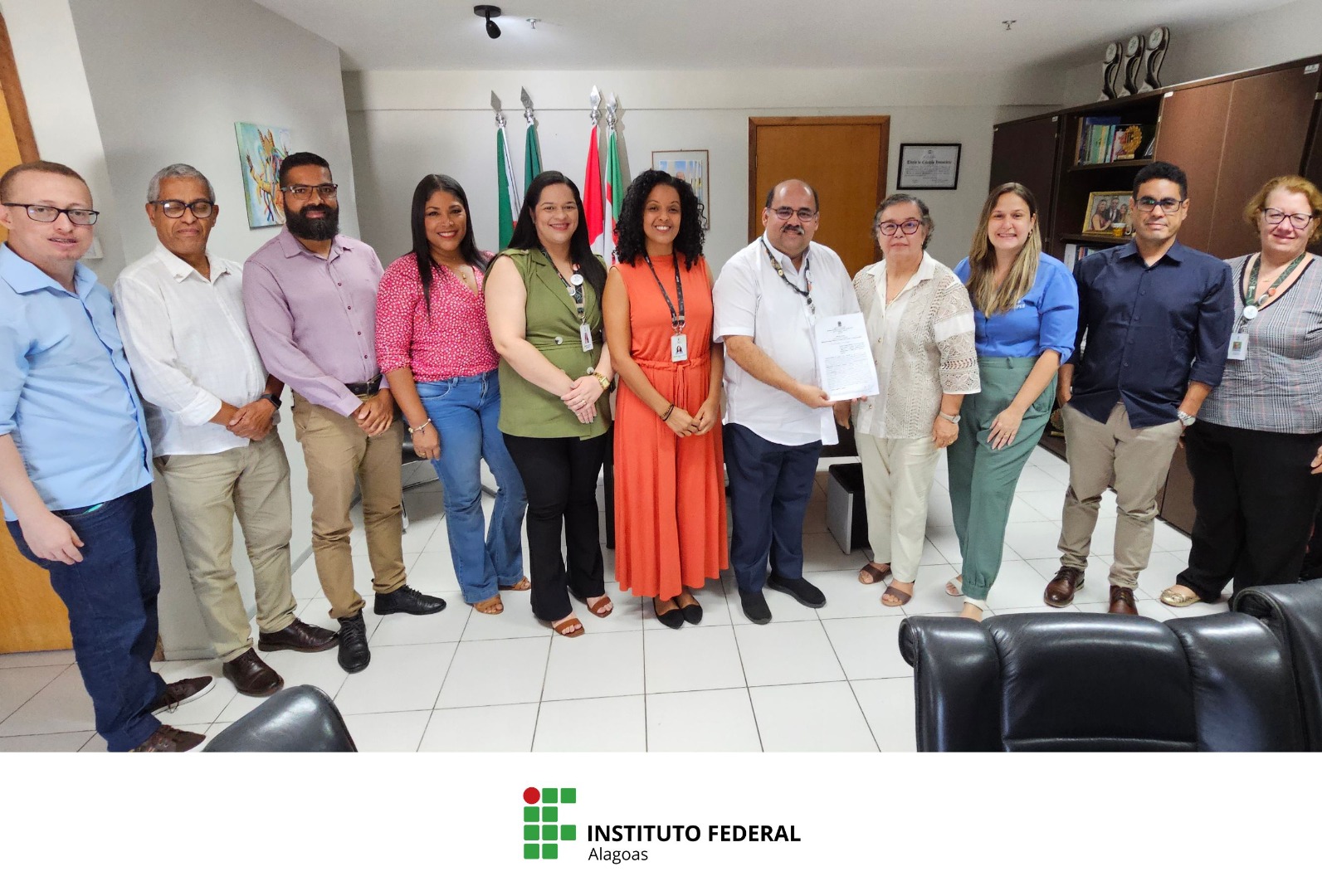 Ifal assina contrato para realizar concurso público de professores