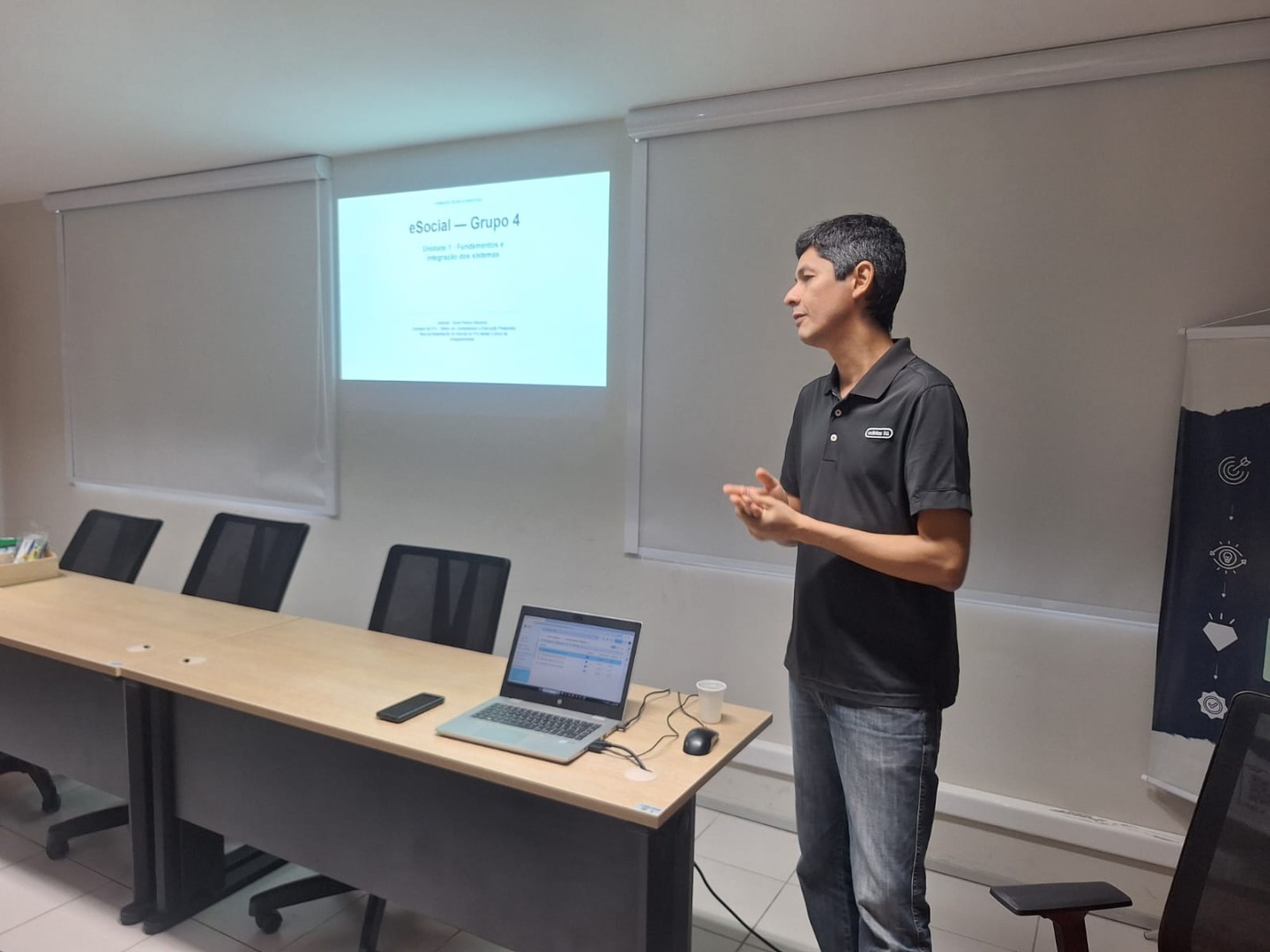 Ministrante do curso é diretor de contabilidade e execução financeira do IFG, Tomil Pereira.jpeg