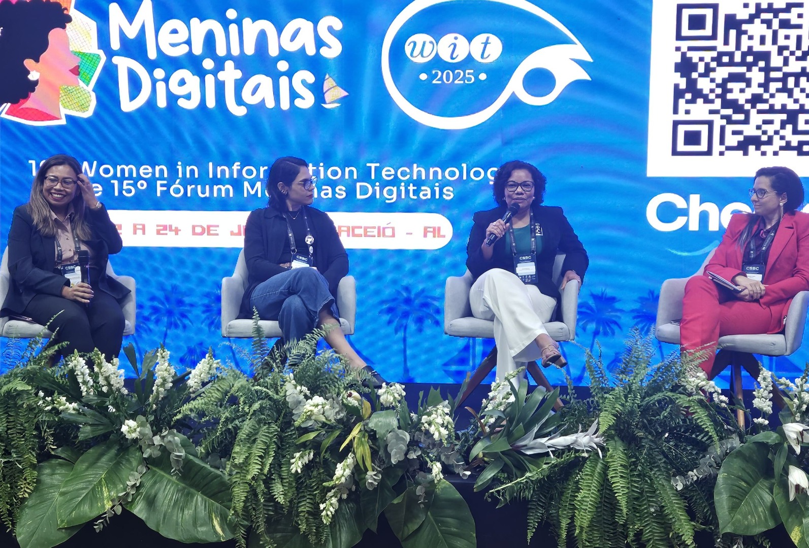 Pró-reitora palestra no Congresso de Computação 