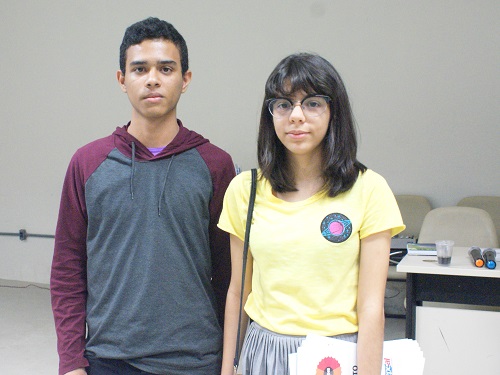 Isabela Molina de Albuquerque e Robson Bruno Alves Pinheiro serão representates dos alunos nas conferências.JPG