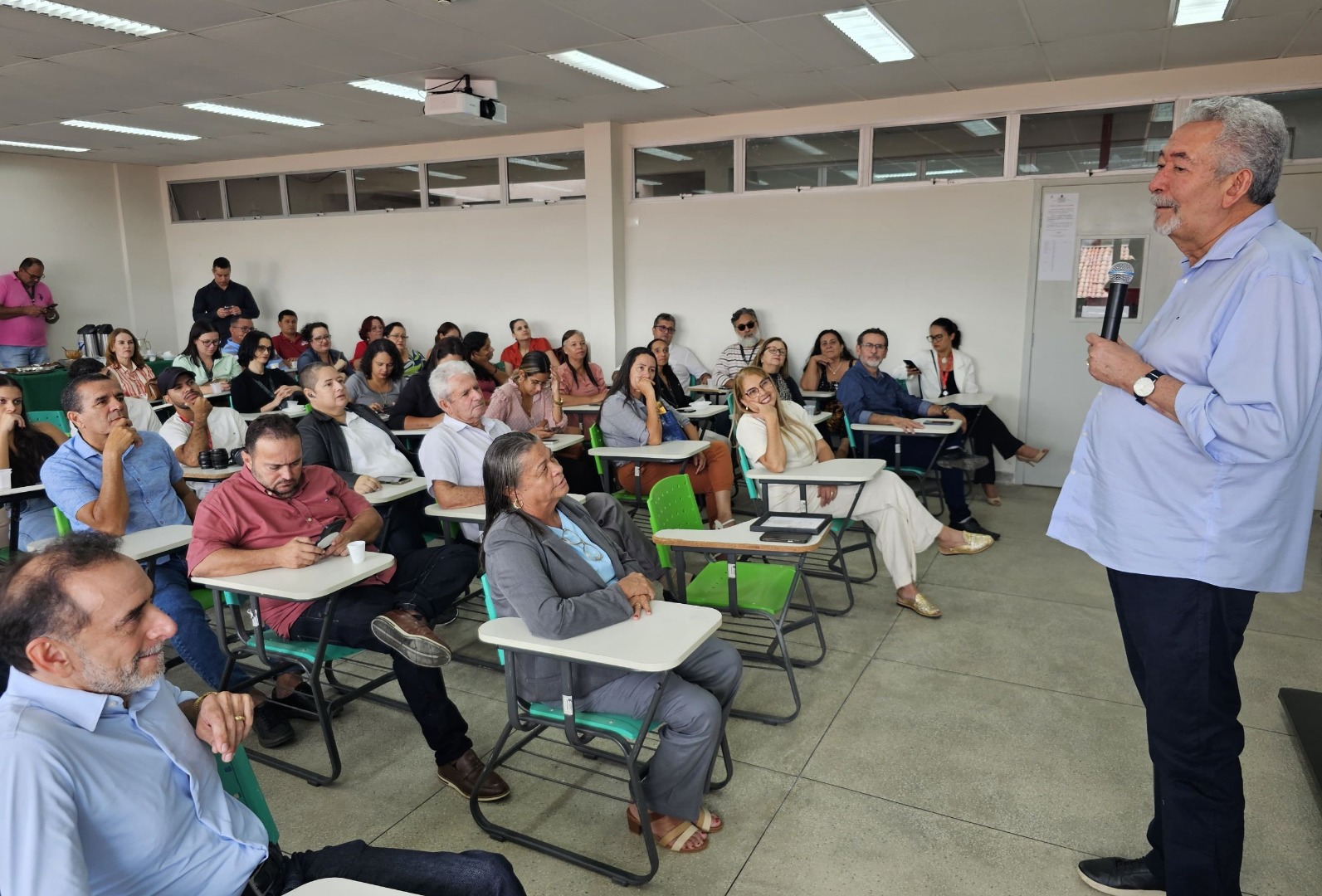 Paulão destinou mais de R$ 2 milhões em emendas parlamentares para o Ifal