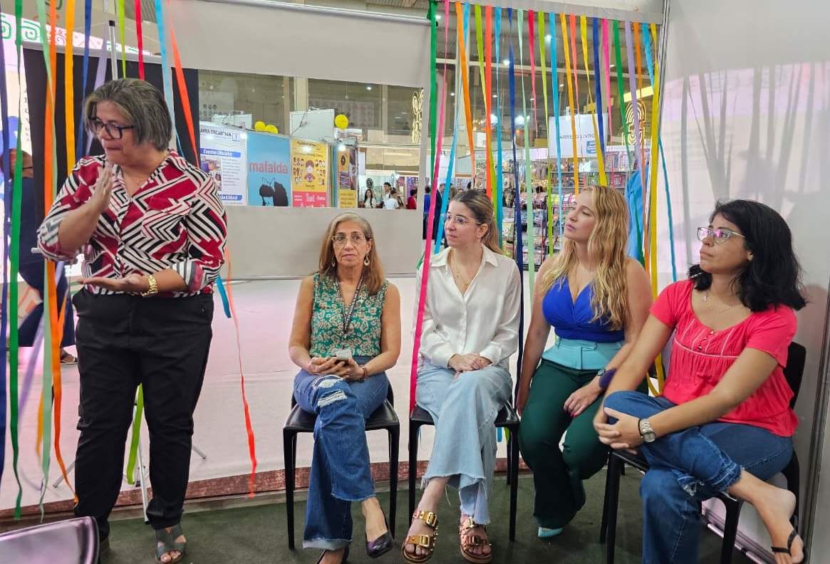 Atividade contou com psicólogas de diversas unidades do Ifal.jpg