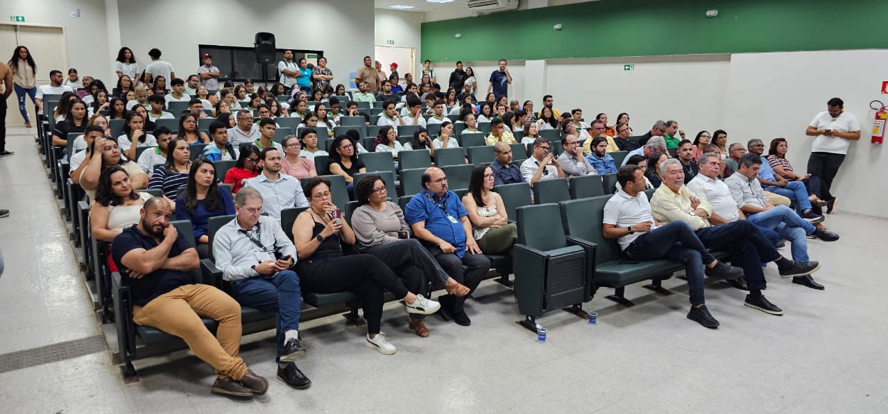 Auditório do Campus Murici reuniu equipes sistêmicas da Reitoria, do Campus Murici, diretores de unidades e agentes políticos da região.jpeg