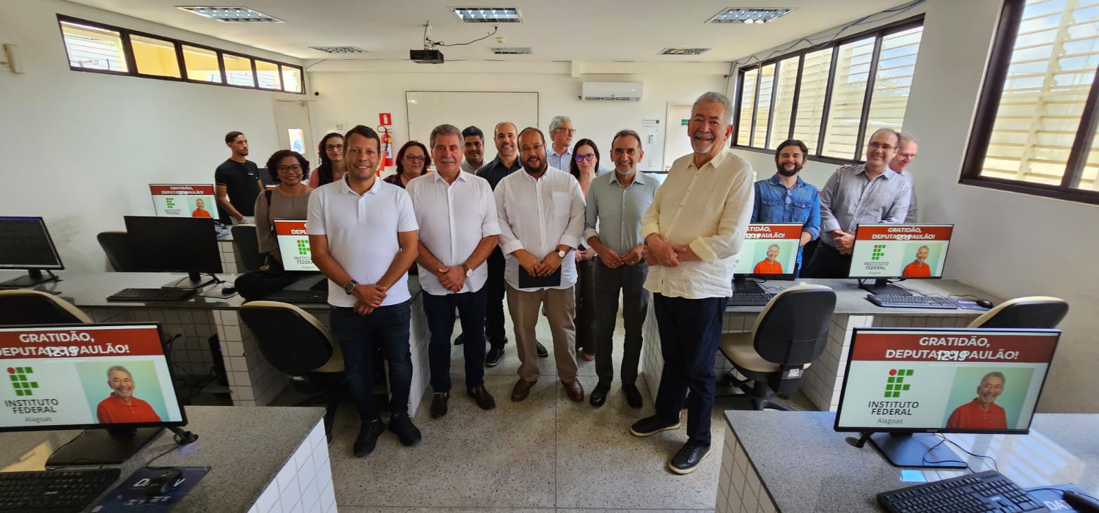 Laboratório da unidade recebeu 20 computadores.jpeg