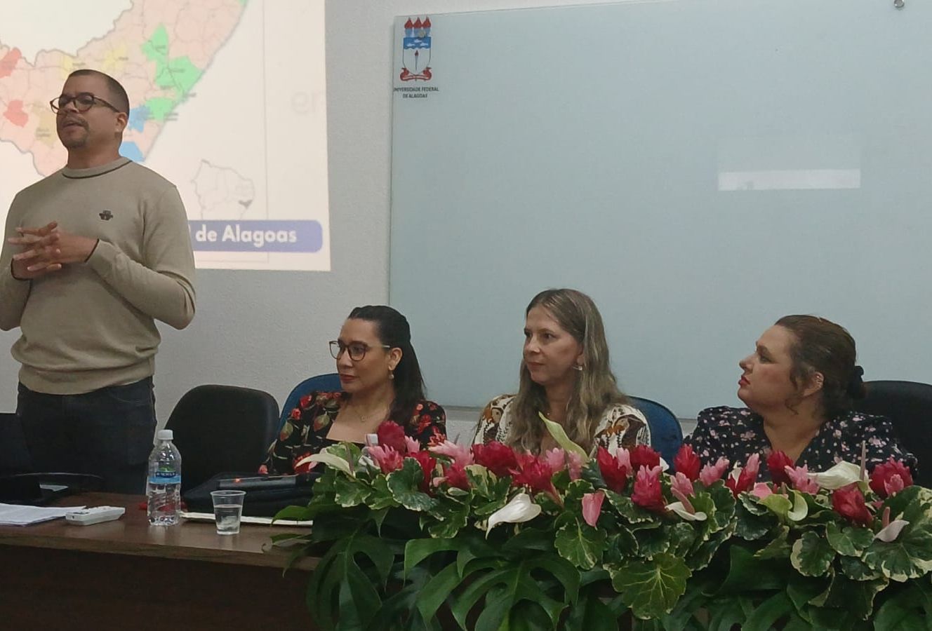 Participação da área de espanhol do Ifal em evento na Ufal