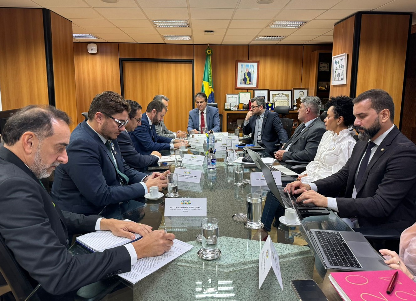 Ifal participa de reunião com ministro da Educação