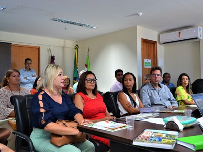 A Secretária de Educação de Rio Largo, Josicleide Moura, manifestou ointeresse do município em receber o curso de Operador de Computação.jpg