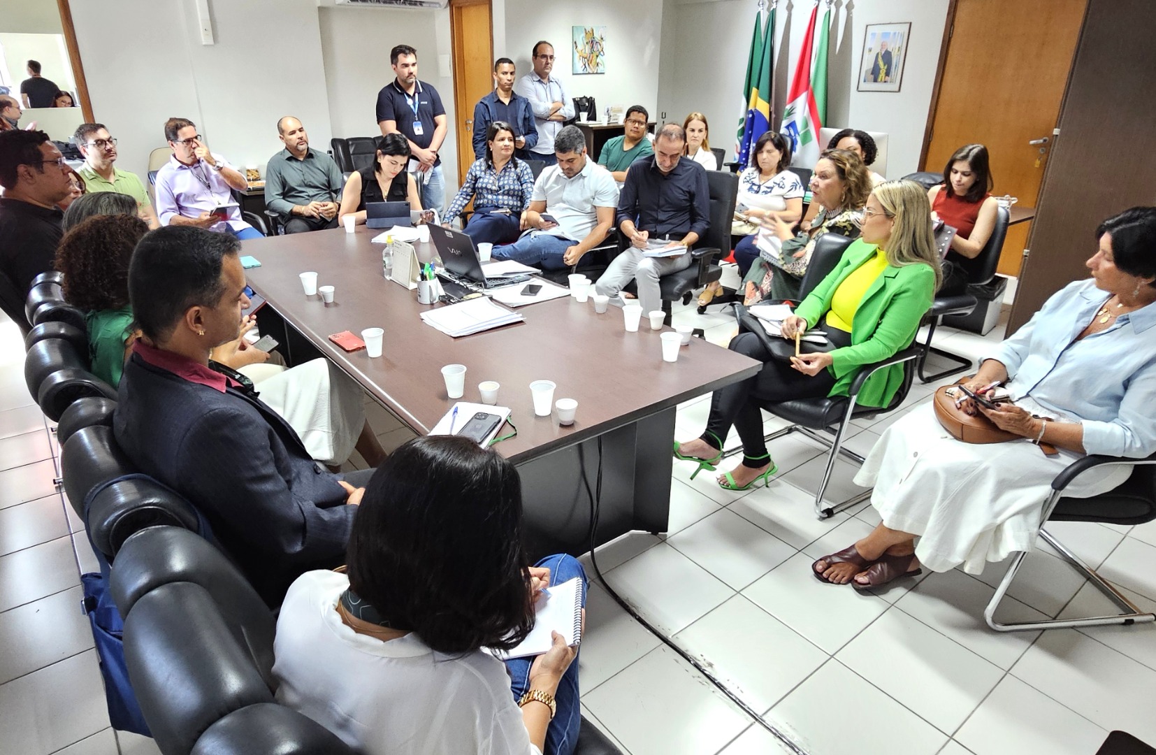Secretária Tereza Nelma conversa com gestão do Ifal sobre possibilidades de ações conjuntas entre Goverso do Estado e Ifal.jpg
