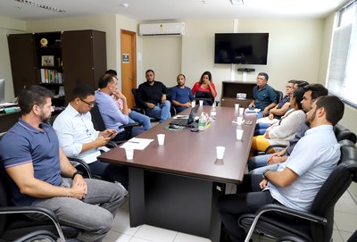 Gestores do Ifal participam de reunião com representantes da empresa vencedora da licitação