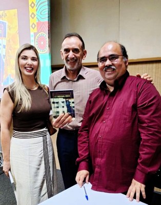 Professor Carlos Guedes