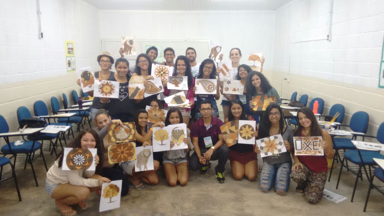 Oficinas de pintura com geotintas foi um sucesso nas escolas