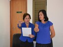 Edla Pereira e Eliana Pimentel, colegas do curso de Administração de Pública, em São José da Laje, fazem juramento