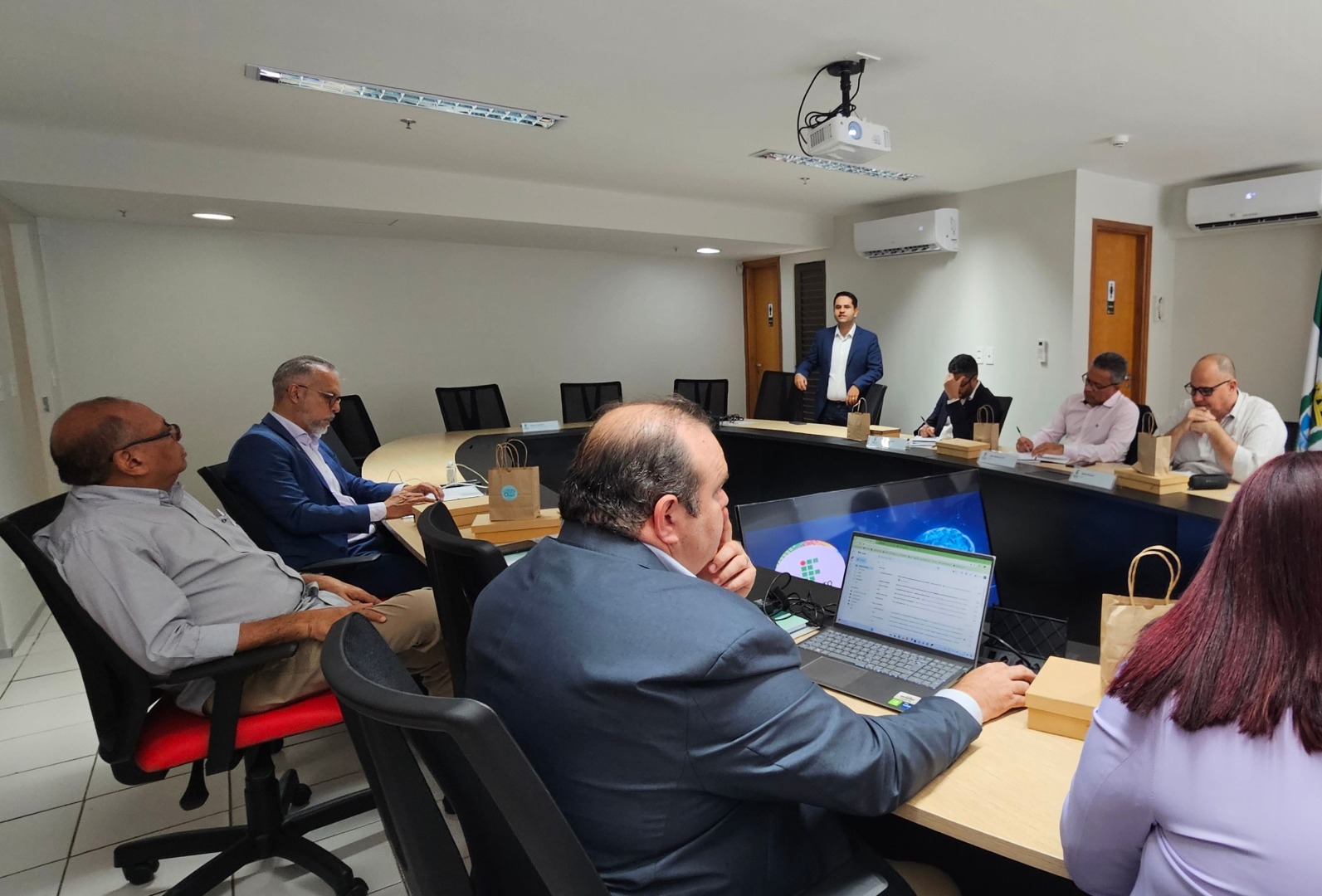 Fernando Alves durante palestra no Ifal