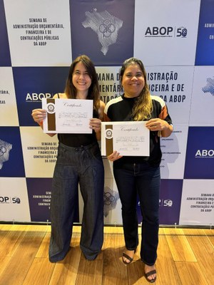 Renata Santana e Fabianna Domingues foram homenageadas no evento.jpeg Renata Santana e Fabianna Domingues foram homenageadas no evento.jpeg