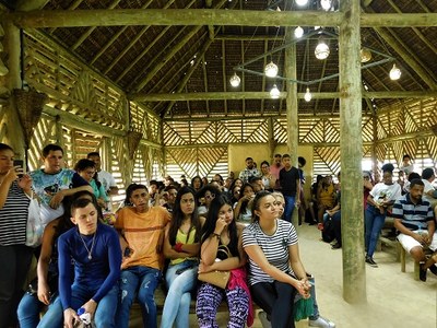 Participantes do institutos federais de Alagoas, Maranhão e do Cefet de Minas Gerais conheceram as instalações do Parque.JPG